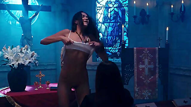 Trans Nun Fucks Girl - Shelena Creampies Vixi Rafi