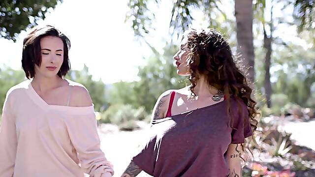 Tattooed Casey and Arabelle seduce Chad with their huge funbags