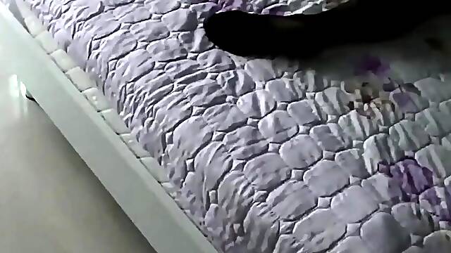 Horny Chinese MILF Mom Satisfies Herself