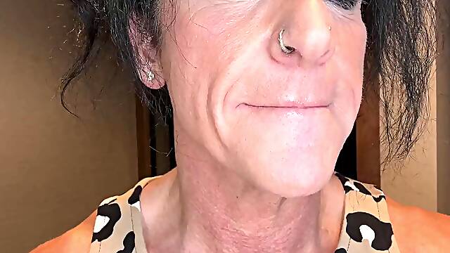 Goddess Kandys Femdom Blowjob