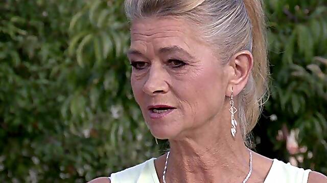 Rattrapée, Stepmother Séduction, Erotiques Lesbiennes