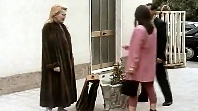 Emanuelle Cristaldi, Maurizia Paradiso And Julia Snow In Octopussy Connection (full Softcore Version) 1994