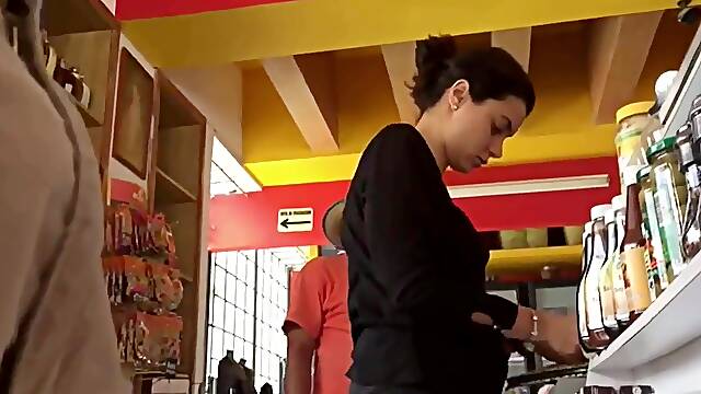 Renflement Public, Sur Scène En Public, Exhibitionnisme Amateur