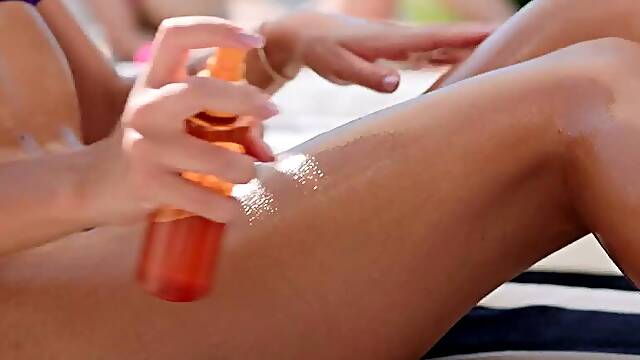 SLAYED Sunbathing Beauties Hope Heaven And Vixi Rafi Ditch Their Boyfriends For Some Alone Girl-time