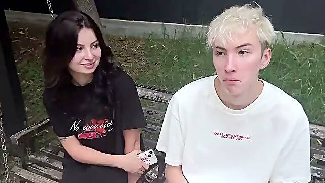 Za Peníze Videa