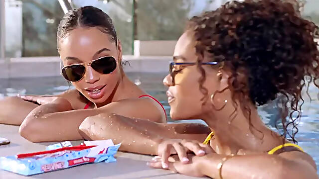 Vixen.com: Scarlit Scandal and Michael Stefano XXX