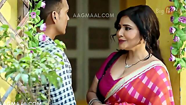 Ados Indienne, Femme Indienne Mature, Branlette Par Femme Mature