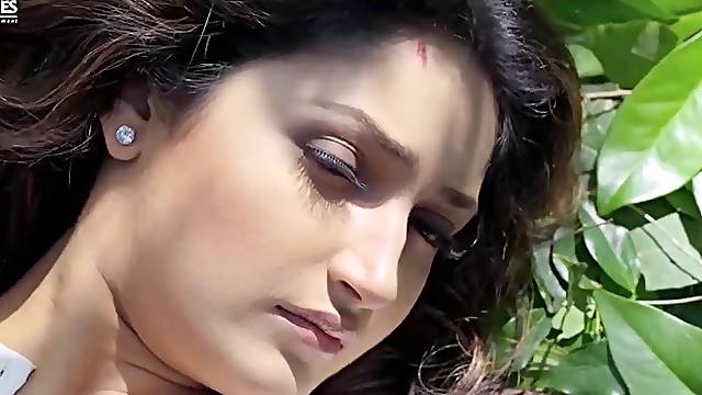 Funny Indian Movie Tarzan The He-Man