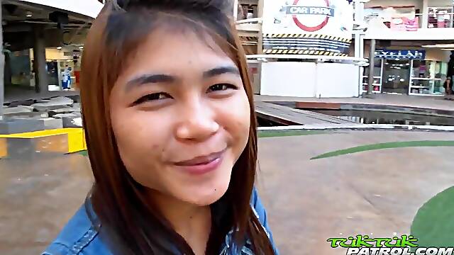 TukTukPatrol, Thai Amateur Delight Screwed With Facial