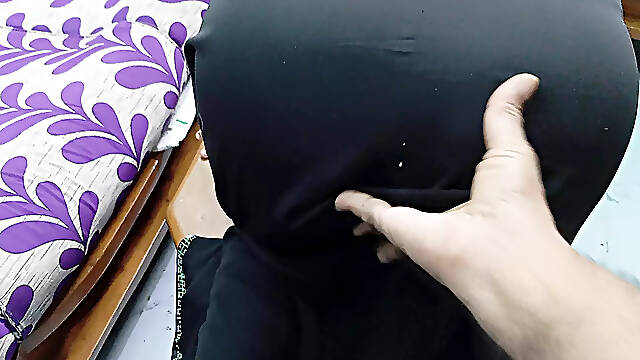 Hijabi Muslim Wife Fucking in Home