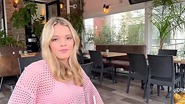 Jade, Pretty Blonde, Gets Fucked in the Ass!