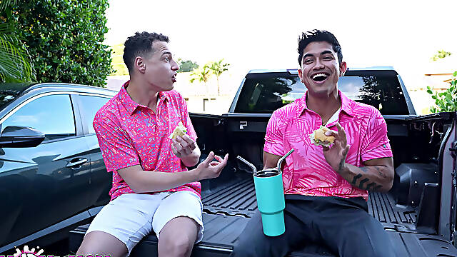 FILL UP MY MOM - Lonely MILFs Share a Couple of MotherFuckers