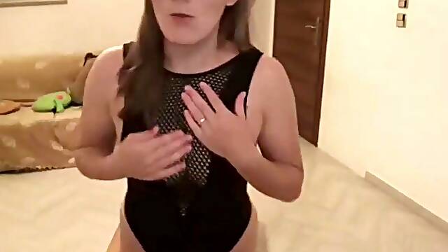 Sexy babe sexjustice enjoys sucking big cocks and getting her nipples covered in cum