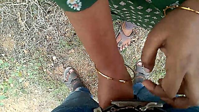 Tamil married ladies outdoor part 1