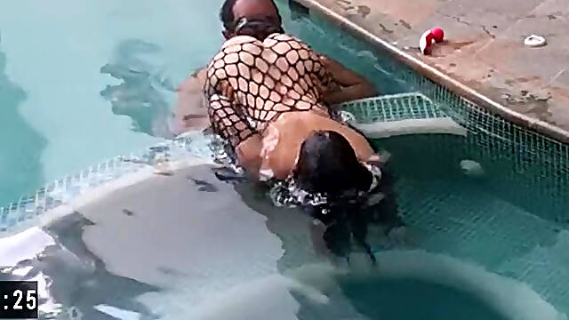 Jessica Bunny Underwater Romance Oral Vibrator Pussy