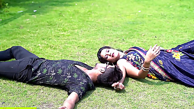 Indian Couple First Time Honeymoon Sex! Hot Hardcore Rough Sex